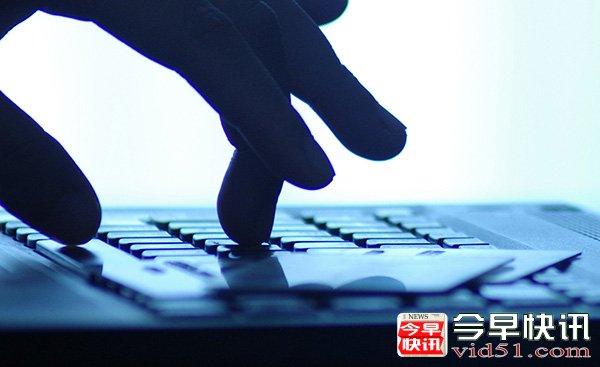 深圳一市民掉电信诈骗陷阱，警方现场拦截700万元转账