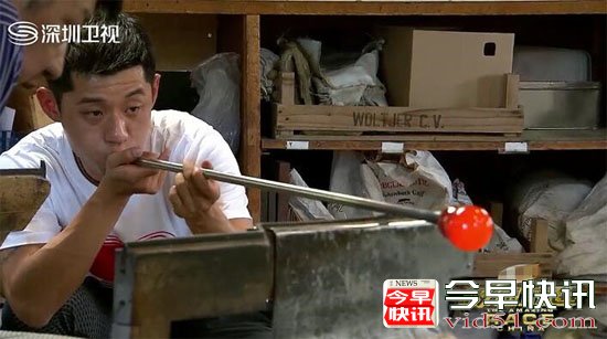 藏獒科变战神发力 吐槽老爸：让你指挥天都黑了