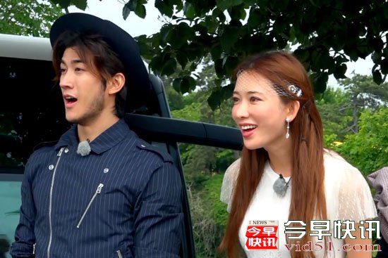 丹麦王子“炫酷”登场 林志玲金晨惊掉下巴