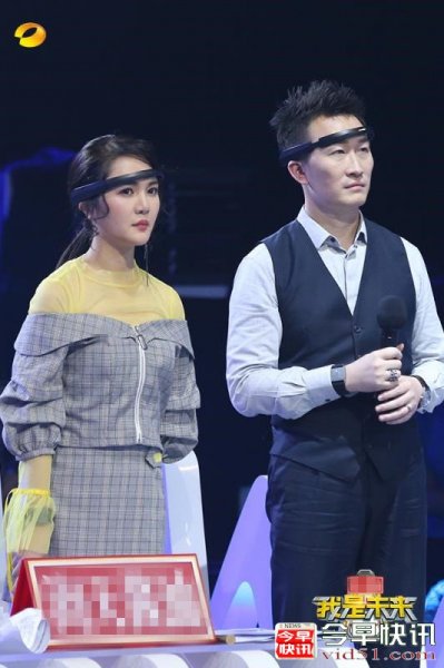 靳梦佳周末霸屏成劳模 《我是未来》脑力更辛苦