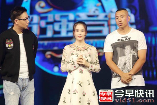 赵韩樱子曝苦追谷智鑫 拍戏“衣服头发都是沙”