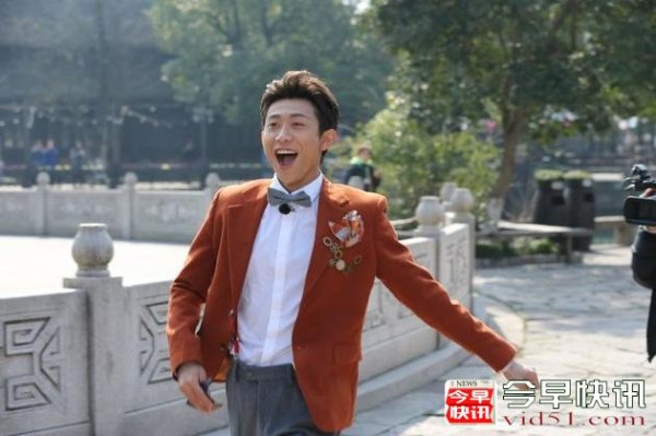 《高能少年团》张一山型百变 初露高能队长气质