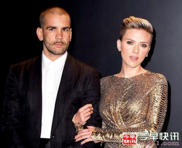 斯嘉丽感情生活丰富 绯闻男友横跨多界