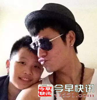 组图：陈坤儿子表白被拒 原因是“我要嫁给你爸爸”