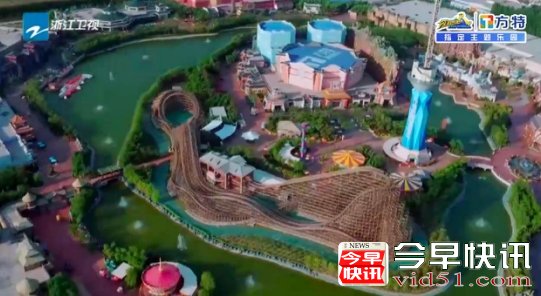 抢镜大战 《奔跑吧》方特上演爆笑奇遇记