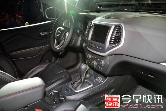 新一代Jeep Cherokee 国内定名为自由光