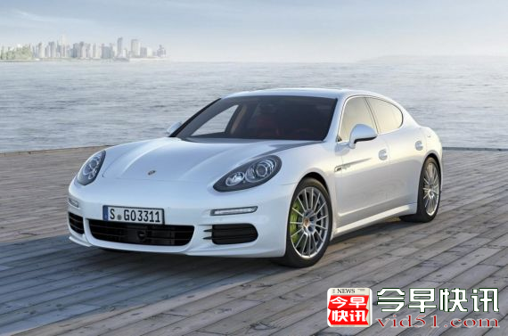 全新Panamera约66.3万起 亮相上海车展
