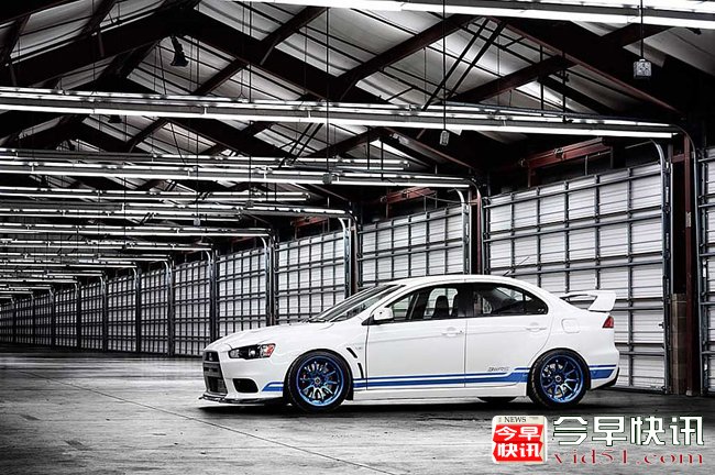 官方限量版三菱Evo X 311RS