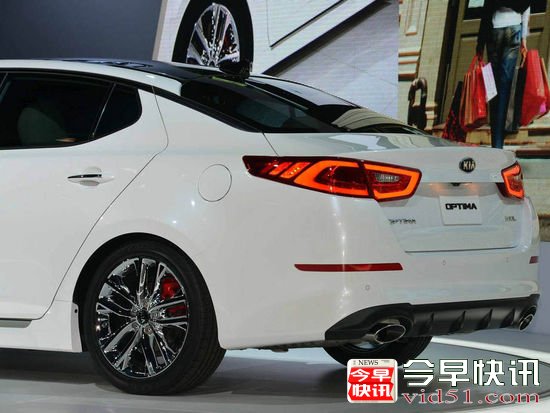 起亚改款K5亮相纽约车展 有望年内引入