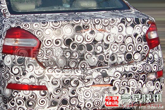 奇瑞E2三厢版无伪谍照 有望于明年上市