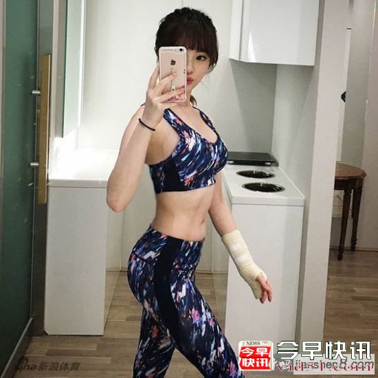 韩国瑜伽女神梁定原：窈窕身材玲珑有致