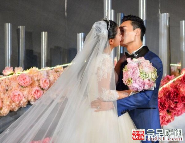 秦凯何姿高清婚纱照 秦凯何姿伴娘伴郎团图片