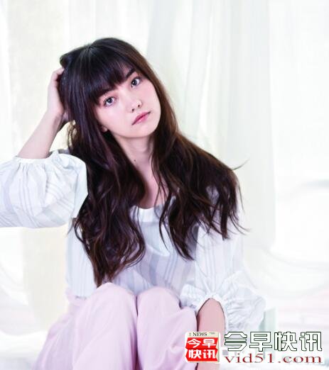<b>围棋美女黑嘉嘉上时尚美妆 黑嘉嘉高清写真照片</b>