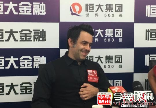 
      斯诺克中锦赛：奥沙利文轻松挺进八强 称享受比赛最重要
      