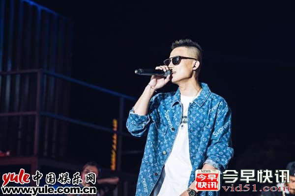 欧豪驰骋赛道驾驶体验 劲歌热舞嗨翻全场