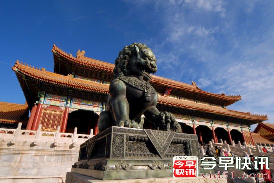 养人的制度梦魇：体制惰性导致帝国的溃败