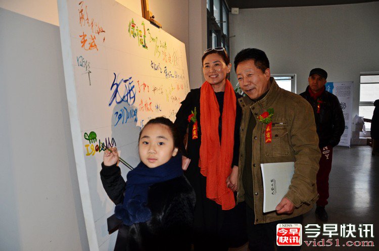 DSC_2054_conew1.jpg